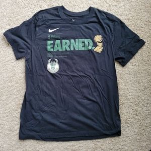 Nike Milwaukee Bucks 2021 NBA Finals Championship T-Shirt Black Size L